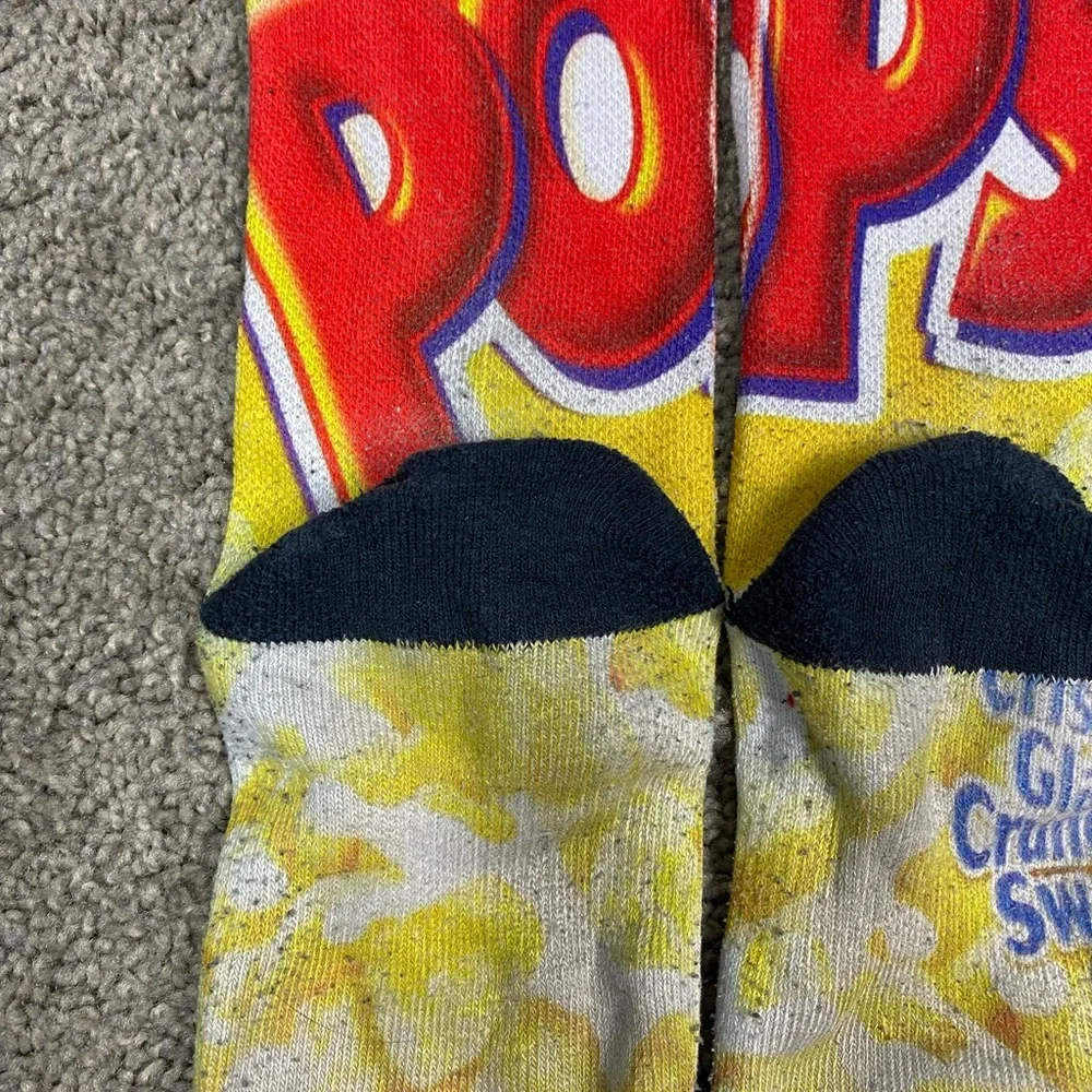 Pop cereal socks!‎